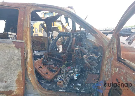 2019 GMC Yukon Xl Denali из США, поврежденный, VIN 1GKS2HKJ4KR402369